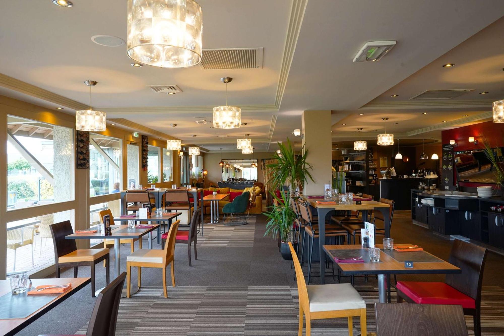 Best Western L'Atelier 117 Maubeuge Exterior foto
